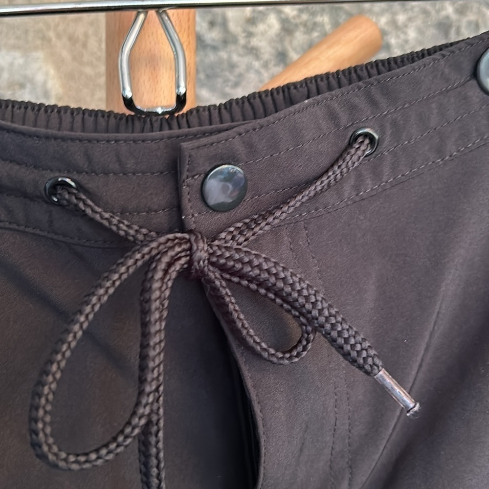 Athletic shorts​ - Picture 4 of 7